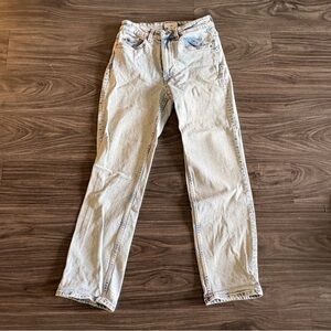 H&M Womens Light Wash Straight Jeans Size 2 99% Cotton Natural Fibers